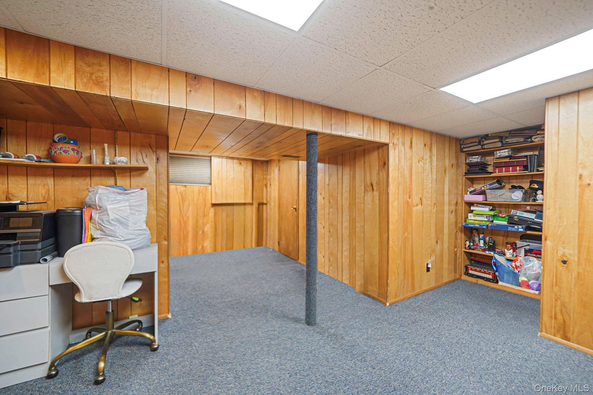 Home Office, Interior, Recessed Lighting, Wooden Walls