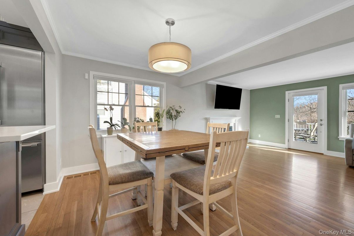 Dining room, Interior, Wood Texture Flooring
