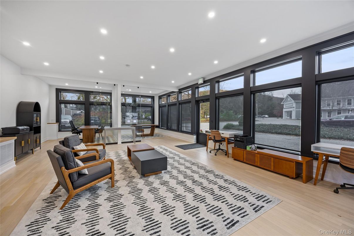 Dining room, Interior, Living room, Recessed Lighting, Wood Texture Flooring
