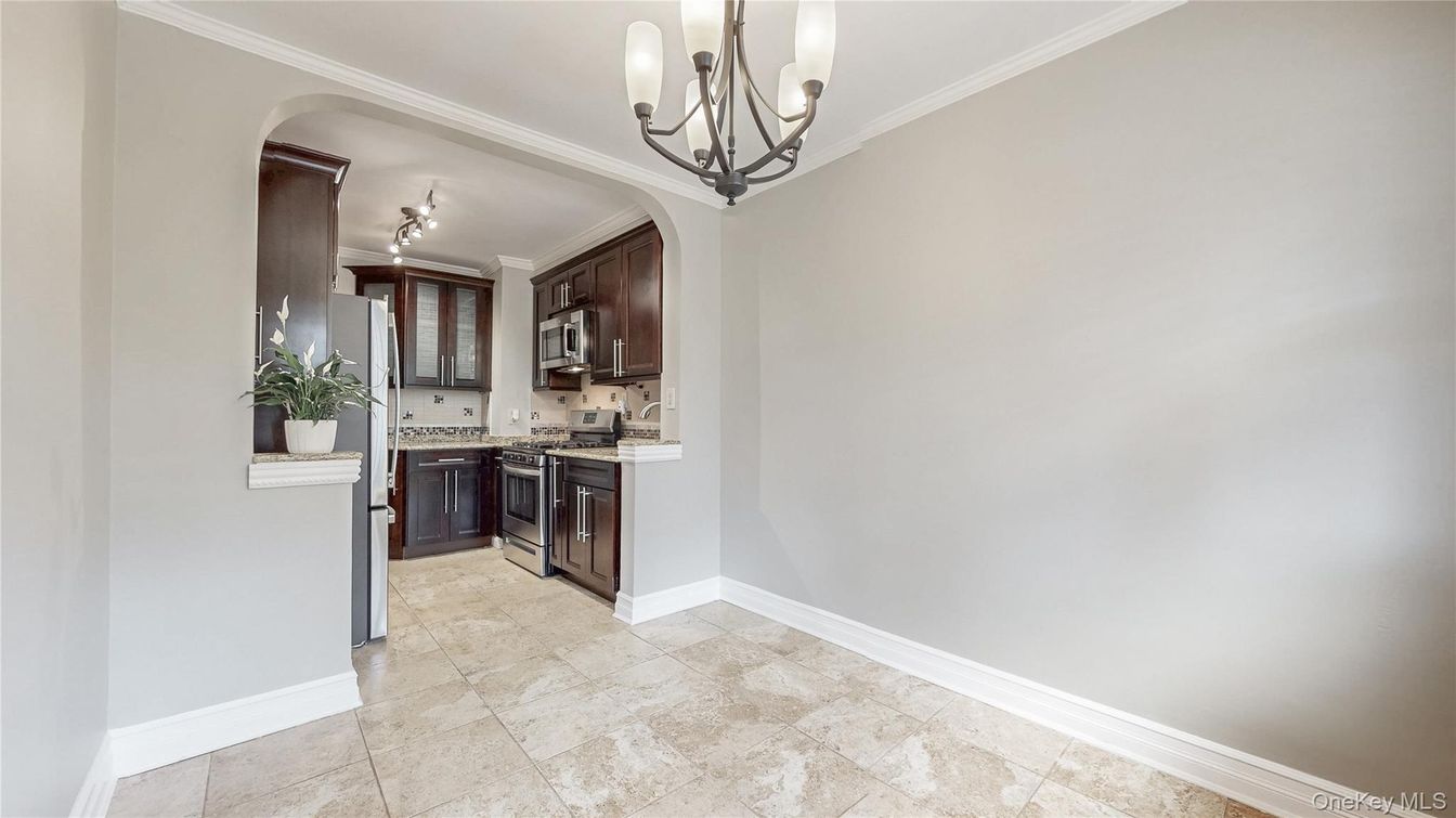 Chandelier, Interior, Kitchen, Pendant Lights