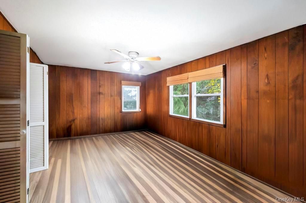 Empty room, Interior, Wood Texture Flooring, Wooden Walls