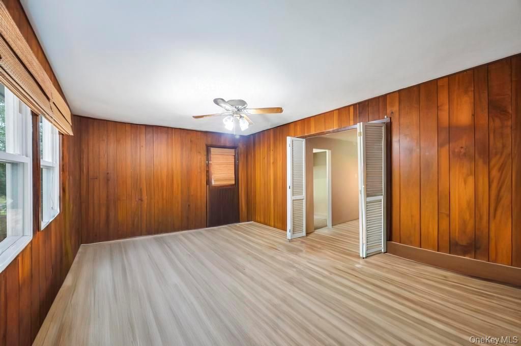 Empty room, Interior, Wood Texture Flooring, Wooden Walls