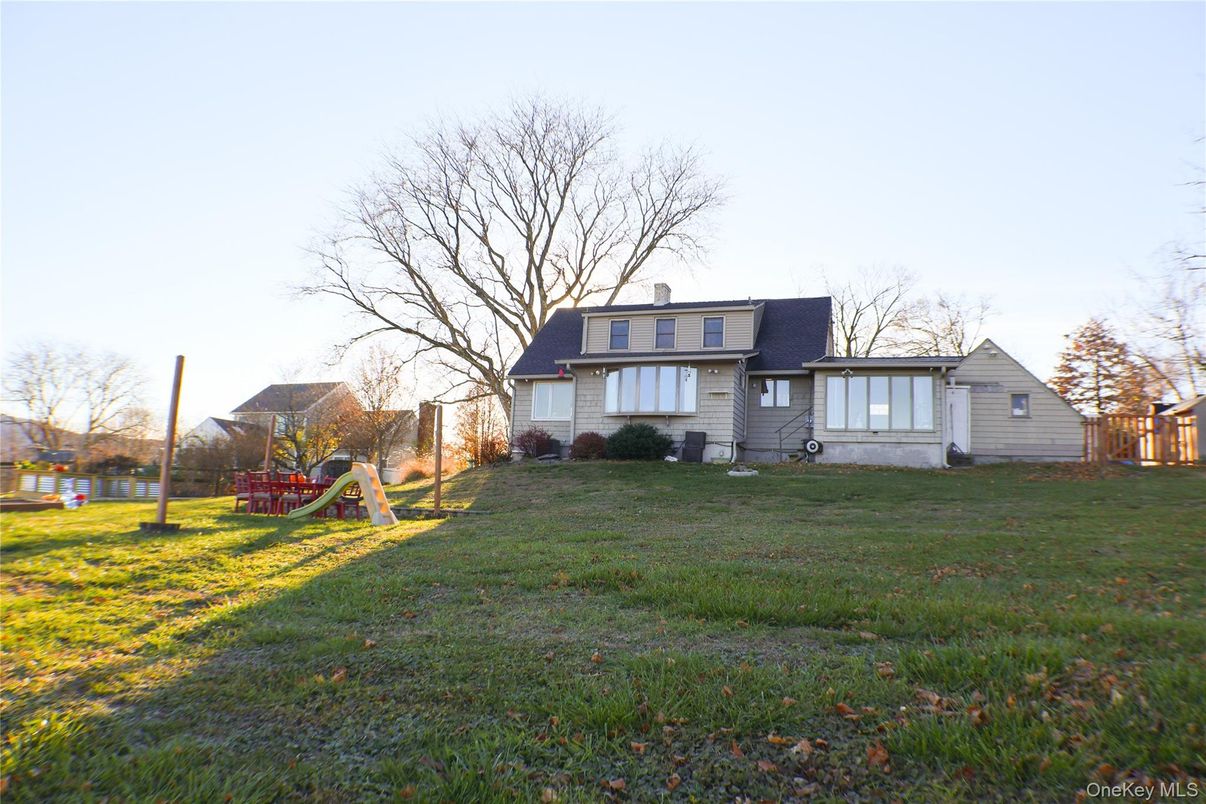Backyard, Exterior, Playground
