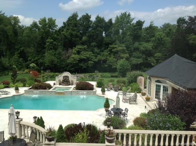 Exterior, Fireplace, Pool