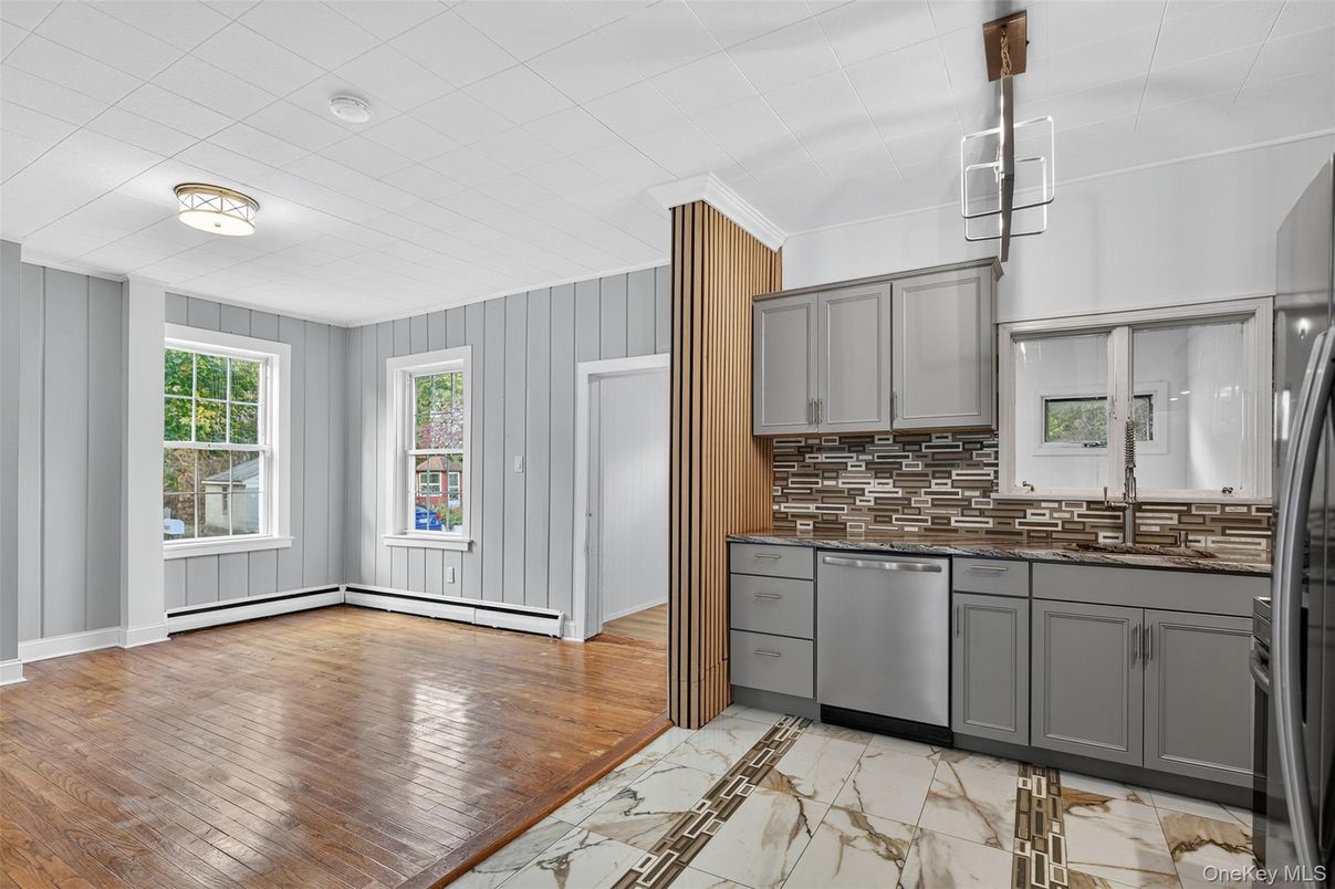 Interior, Kitchen, Marble, Pendant Lights, Stainless Steel Appliances, Wood Texture Flooring