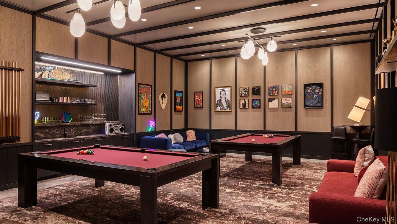 Billiard Table, Game Room, Interior, Pendant Lights, Recessed Lighting
