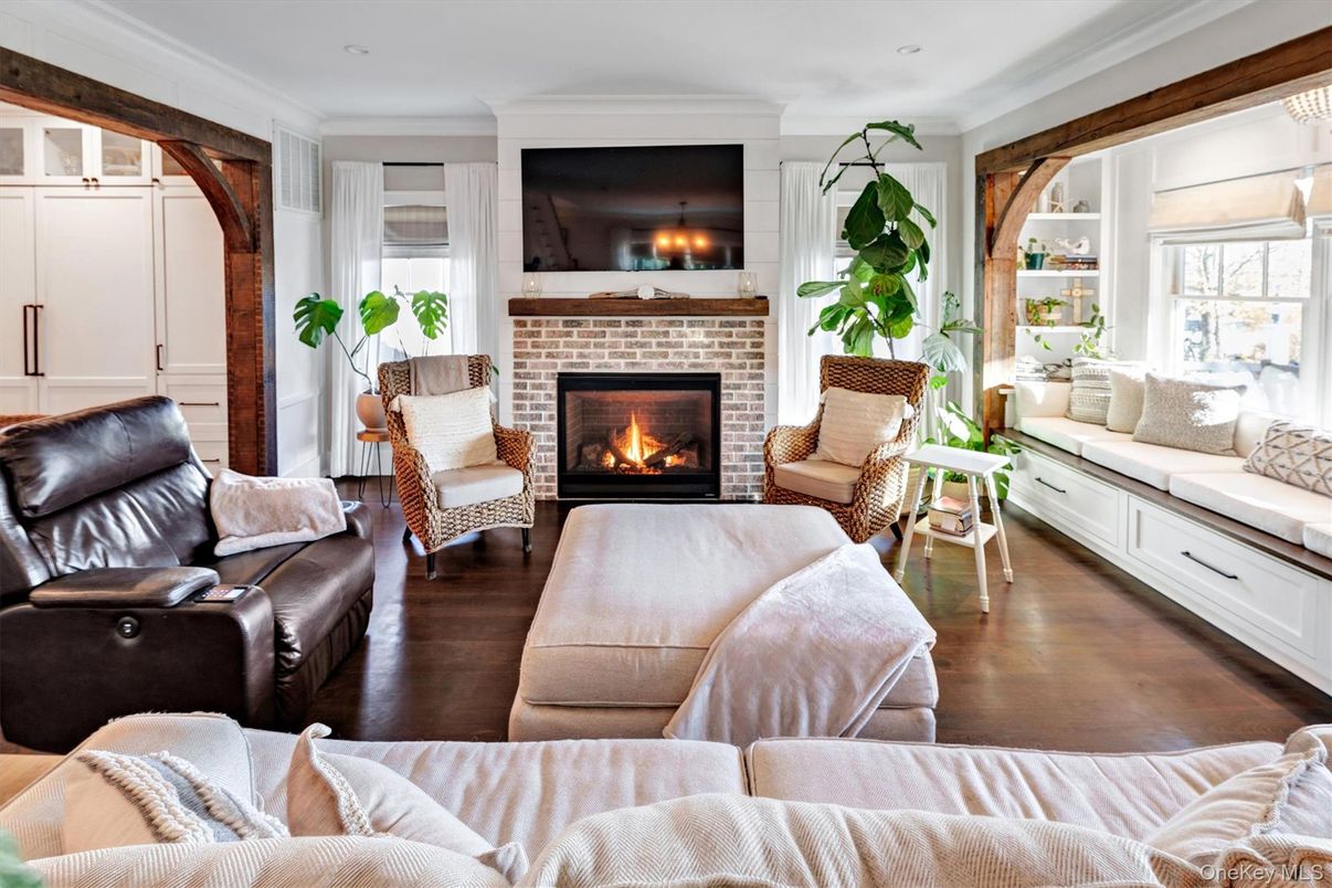 Fireplace, Interior, Living room, Recessed Lighting, Wood Texture Flooring