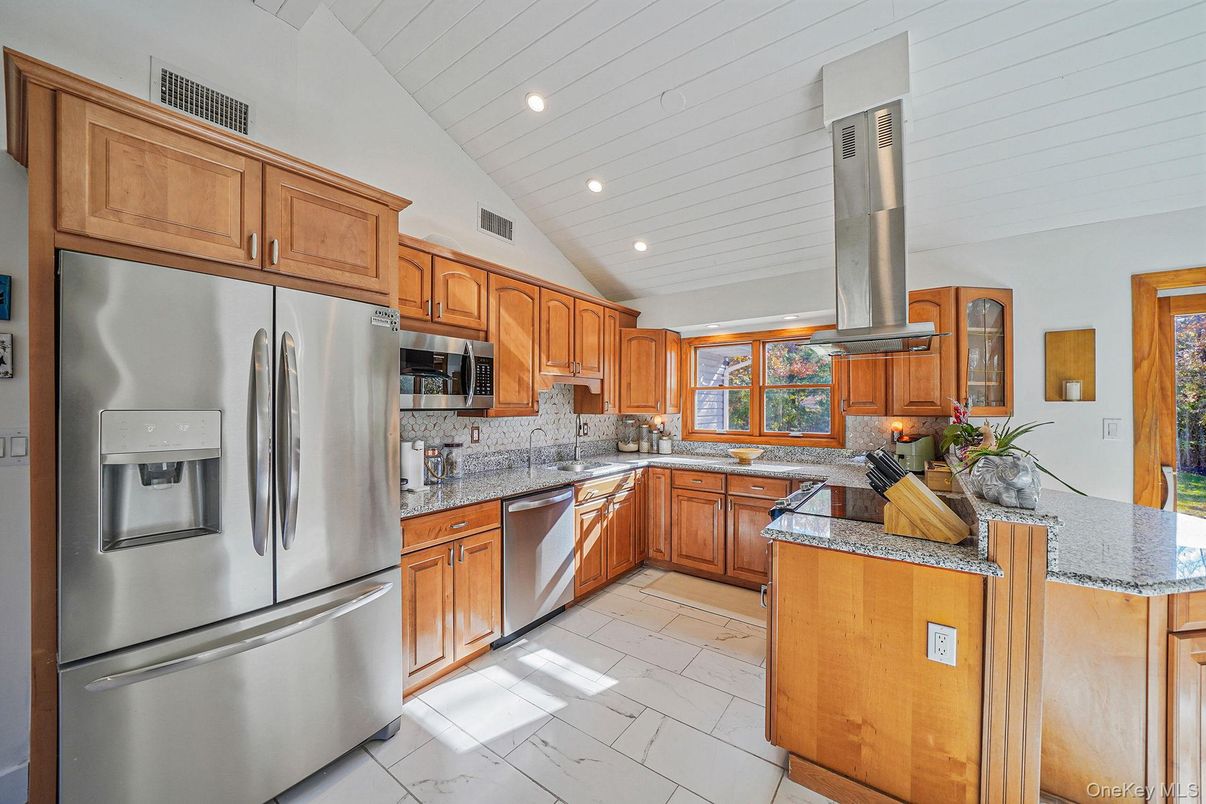 Interior, Kitchen, Marble, Recessed Lighting, Stainless Steel Appliances