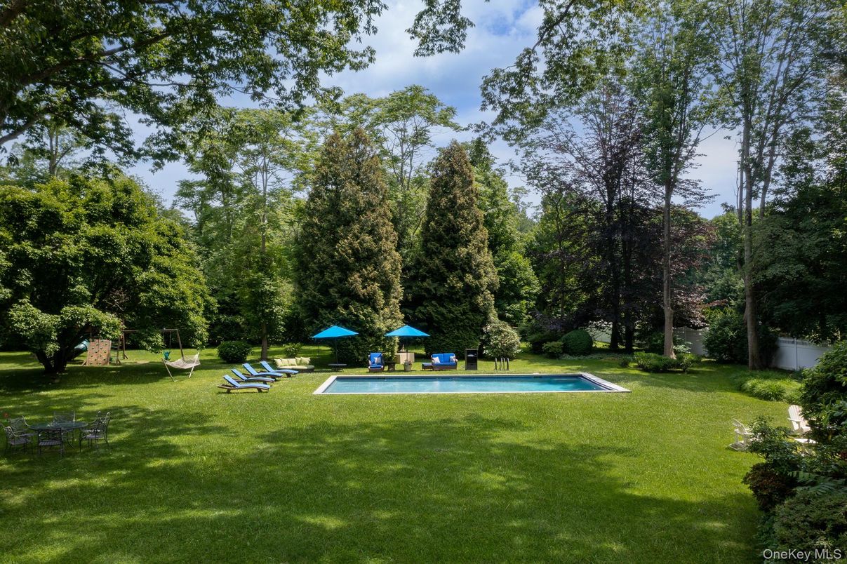 Backyard, Exterior, Pool