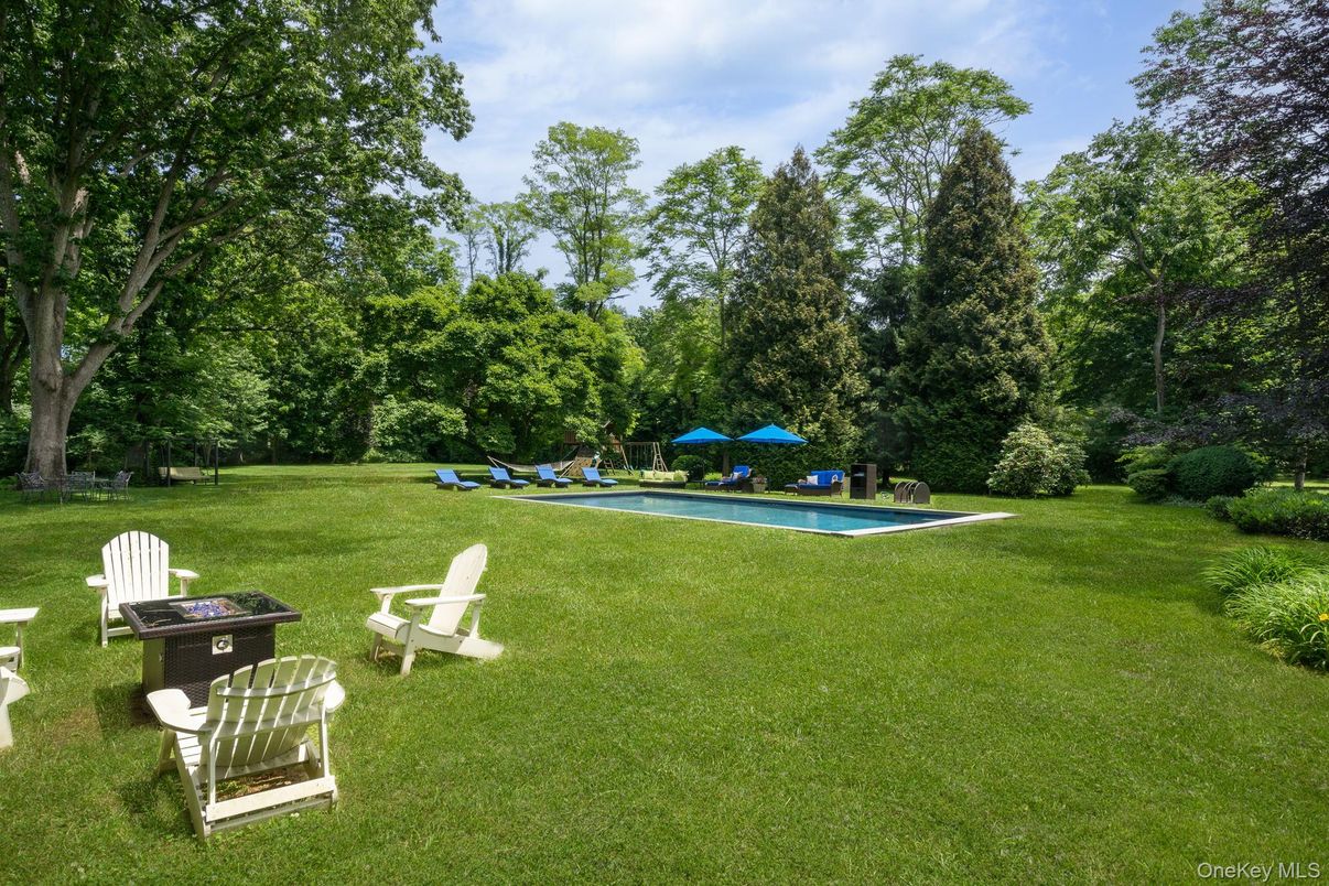 Backyard, Exterior, Pool