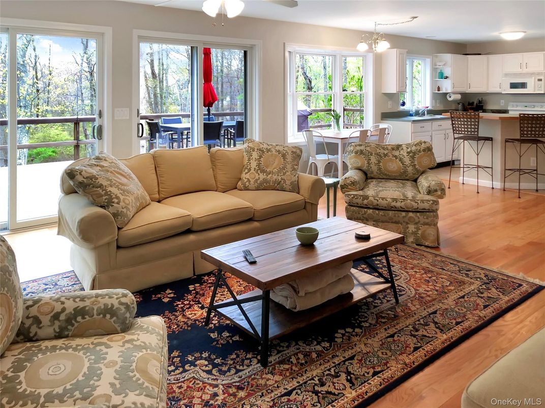 Dining room, Interior, Kitchen, Living room, Pendant Lights, Wood Texture Flooring