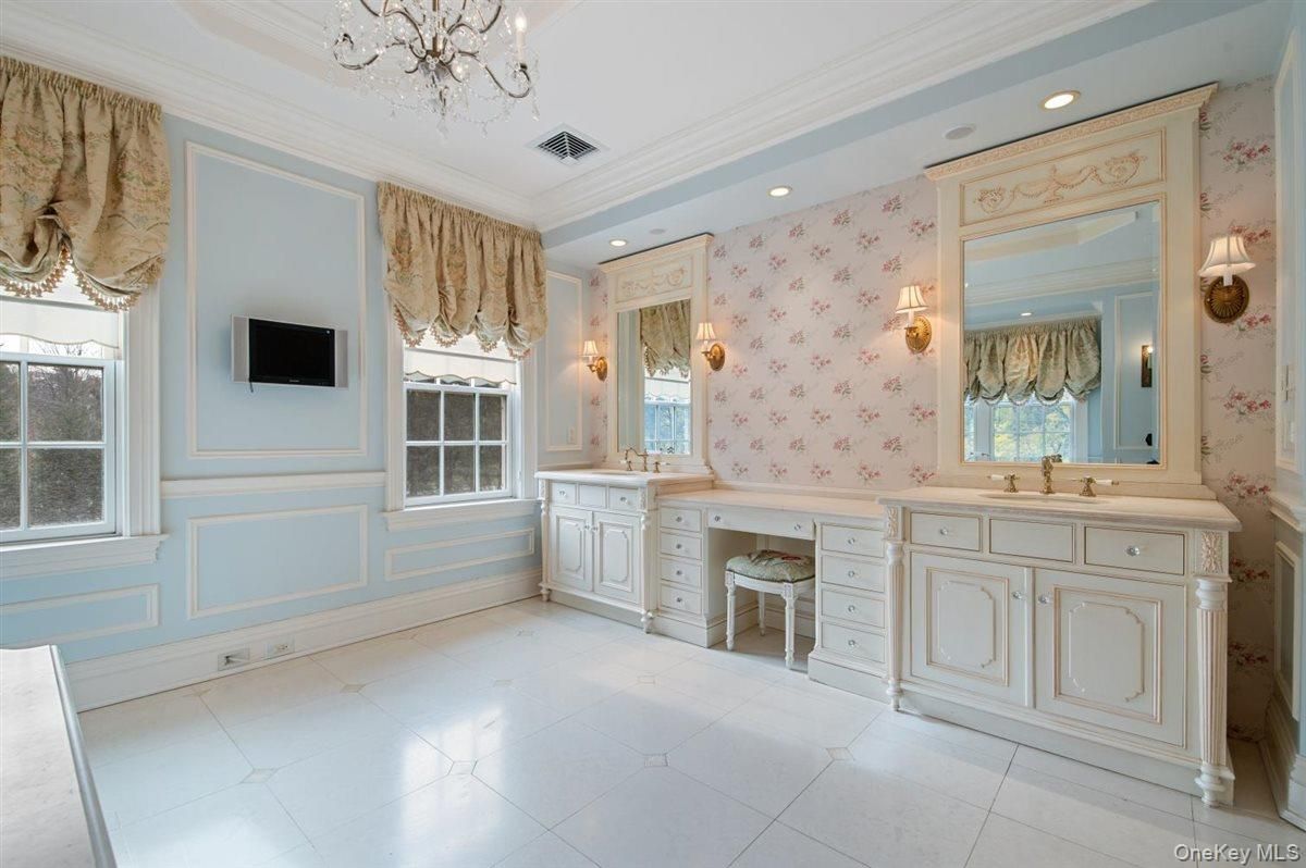 Bathroom, Chandelier, Interior, Recessed Lighting