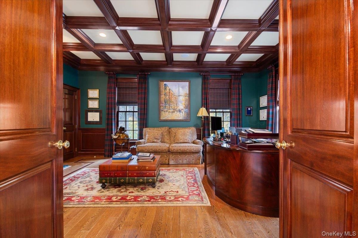 Interior, Living room, Recessed Lighting, Wooden Beams, Wood Texture Flooring, Wooden Walls