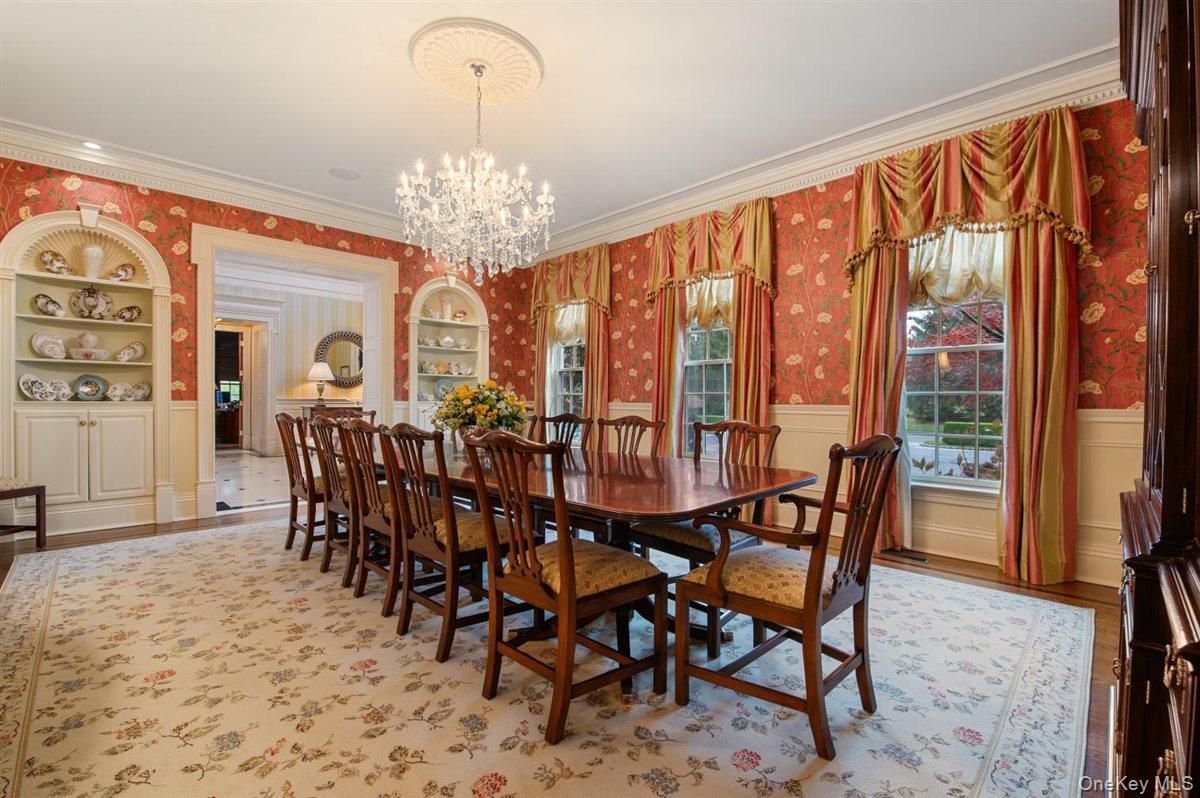 Chandelier, Dining room, Interior