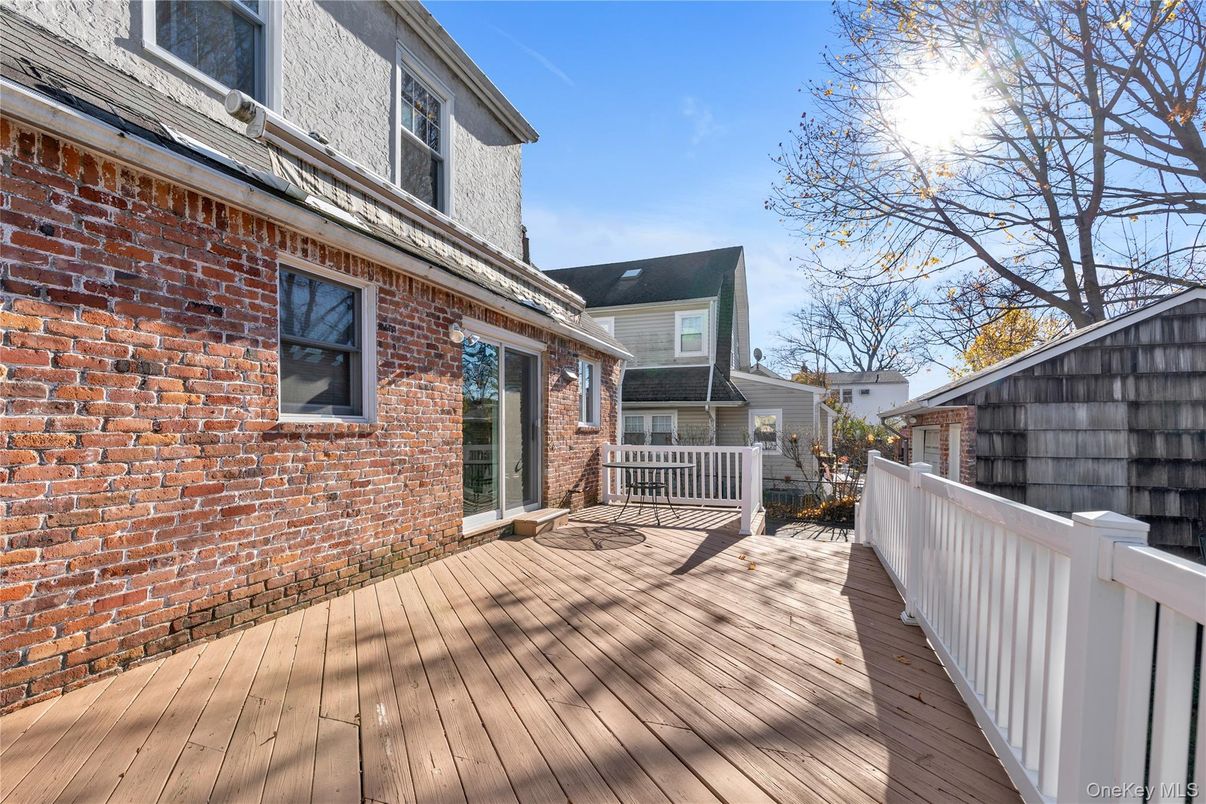 Exterior, Wood Texture Flooring