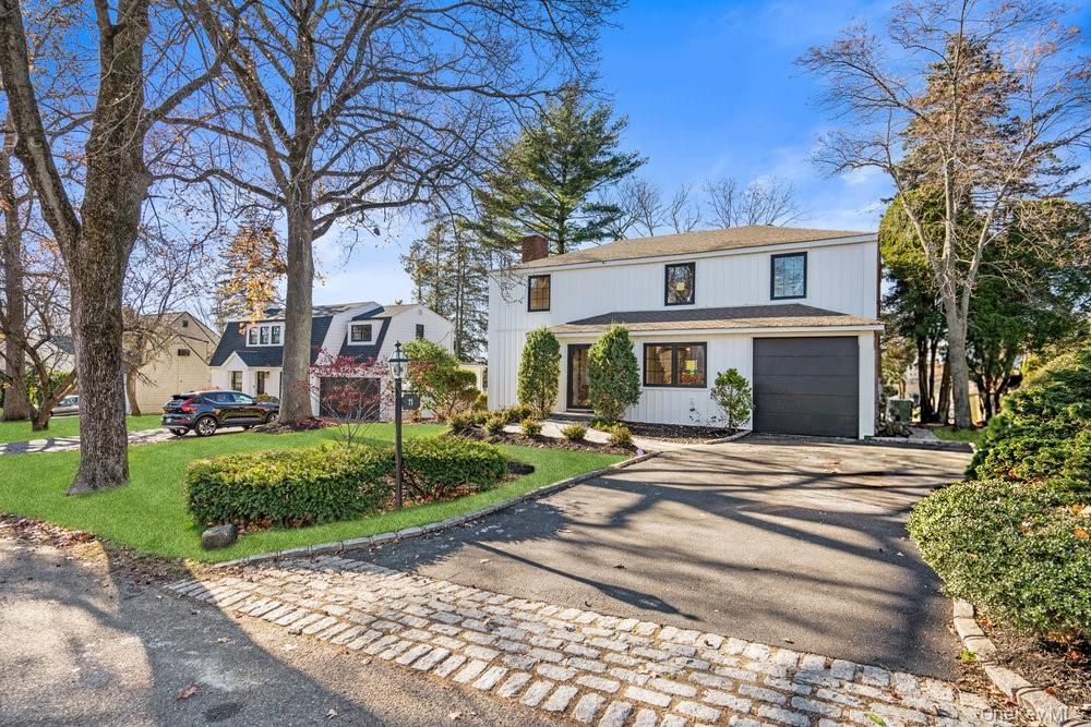 Attached, Exterior, Facade, Georgian