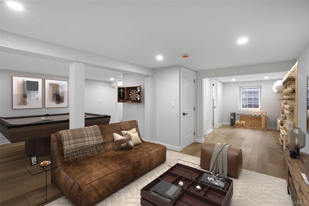 Billiard Table, Game Room, Interior, Living room, Recessed Lighting, Wood Texture Flooring