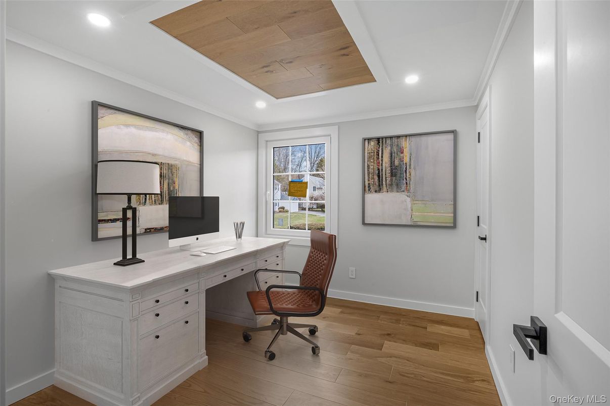 Home Office, Interior, Recessed Lighting, Wooden Ceilings, Wood Texture Flooring