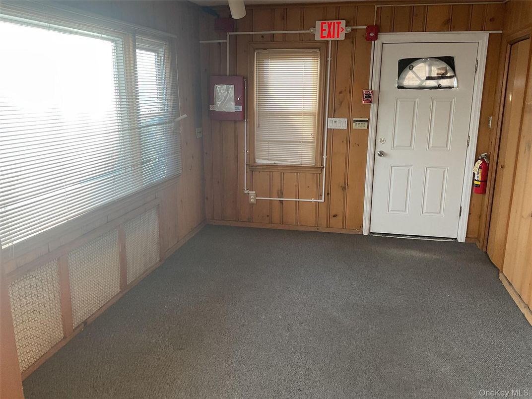 Empty room, Interior, Wooden Walls