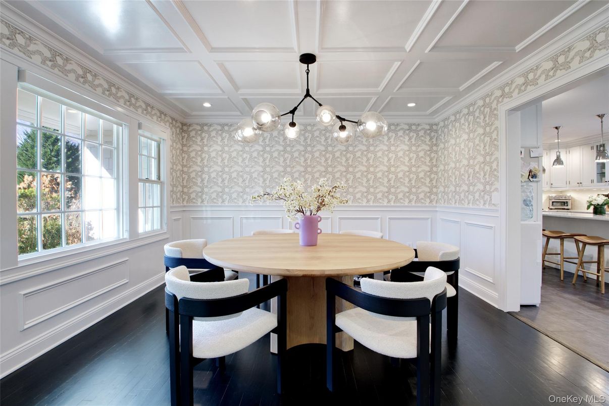 Dining room, Interior, Kitchen, Pendant Lights, Recessed Lighting, Stainless Steel Appliances, Wood Texture Flooring