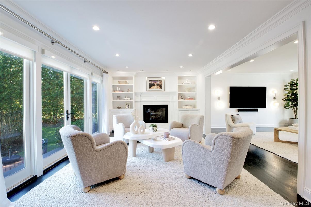 Fireplace, Interior, Living room, Recessed Lighting, Wood Texture Flooring