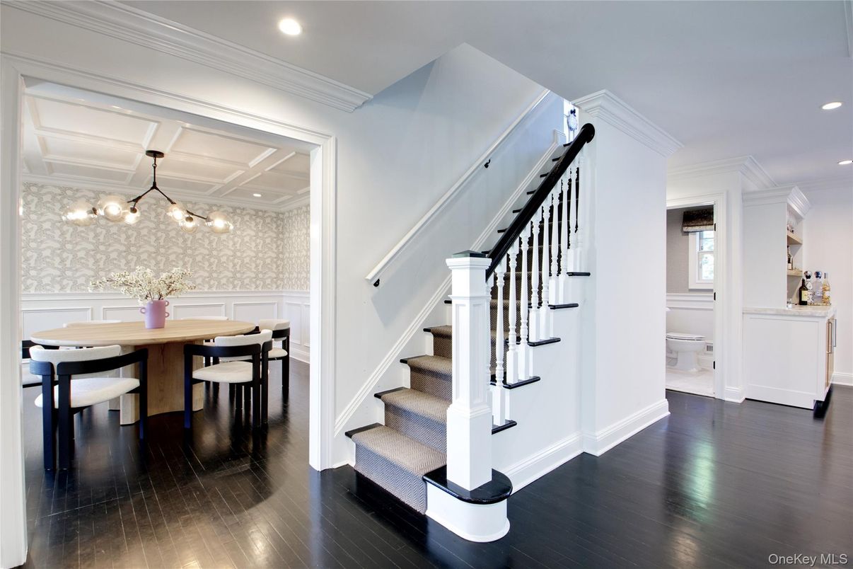 Dining room, Interior, Pendant Lights, Recessed Lighting, Wood Texture Flooring