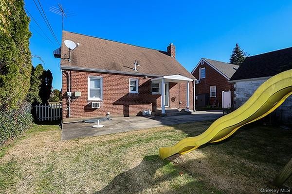 Backyard, Exterior, Playground