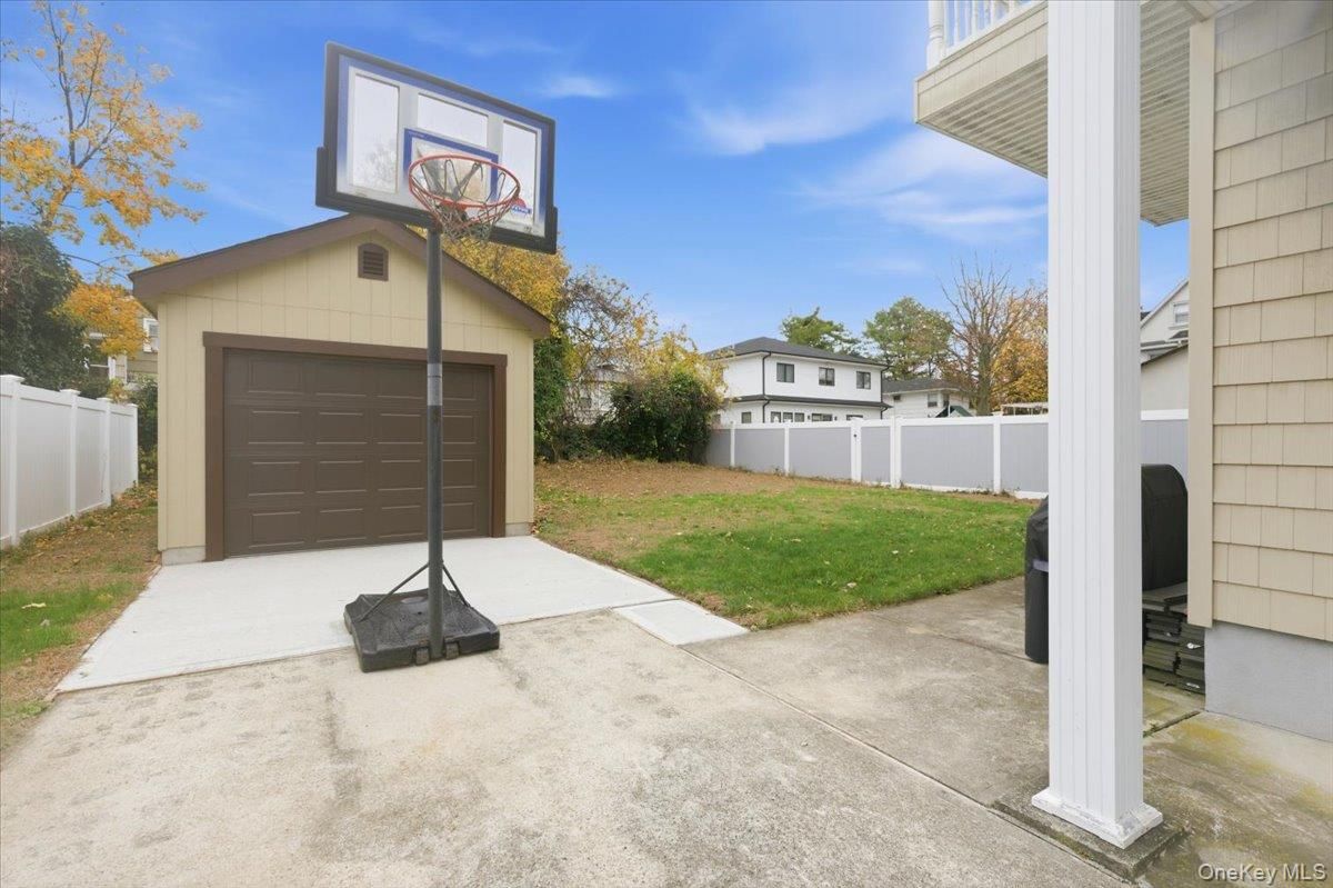 Backyard, Detached Garage, Exterior