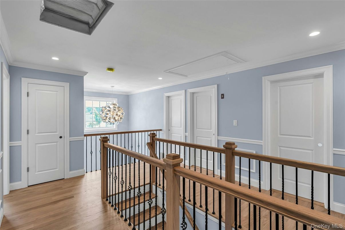 Chandelier, Interior, Recessed Lighting, Wood Texture Flooring