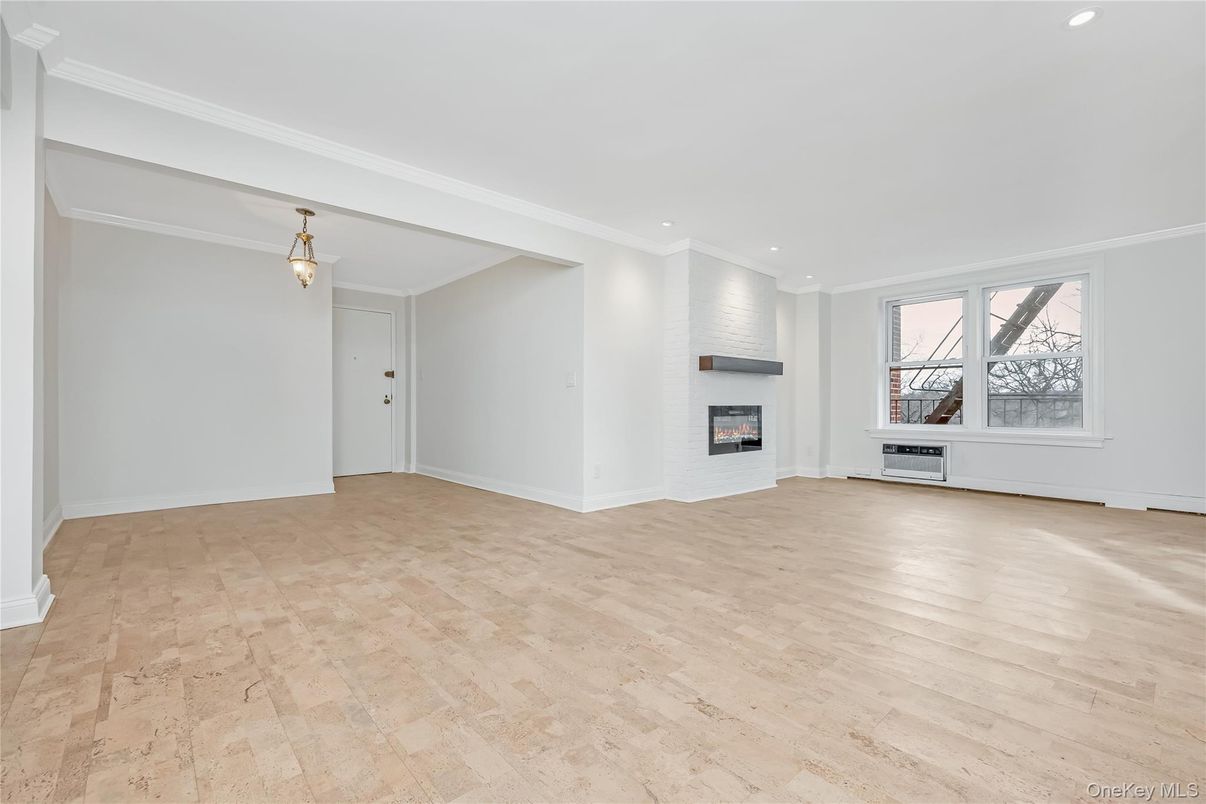 Empty room, Fireplace, Interior, Pendant Lights, Recessed Lighting, Wood Texture Flooring