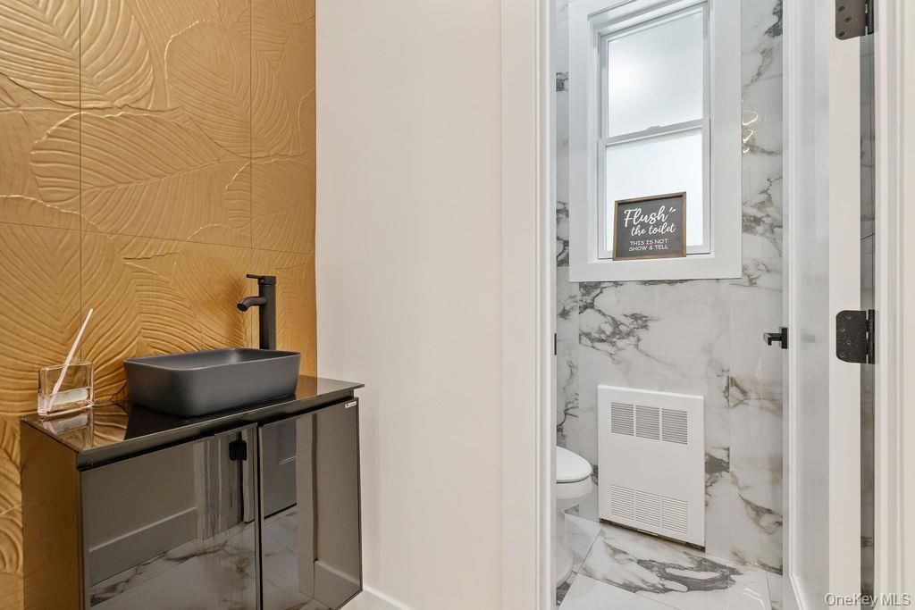 Bathroom, Interior, Marble, Marble Walls