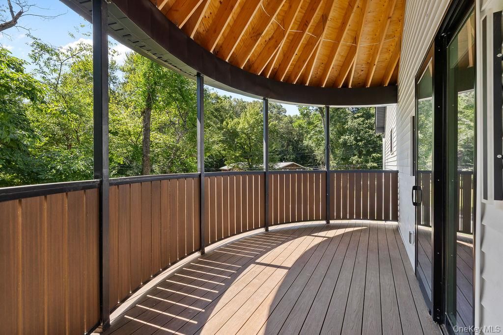 Exterior, Wood Texture Flooring