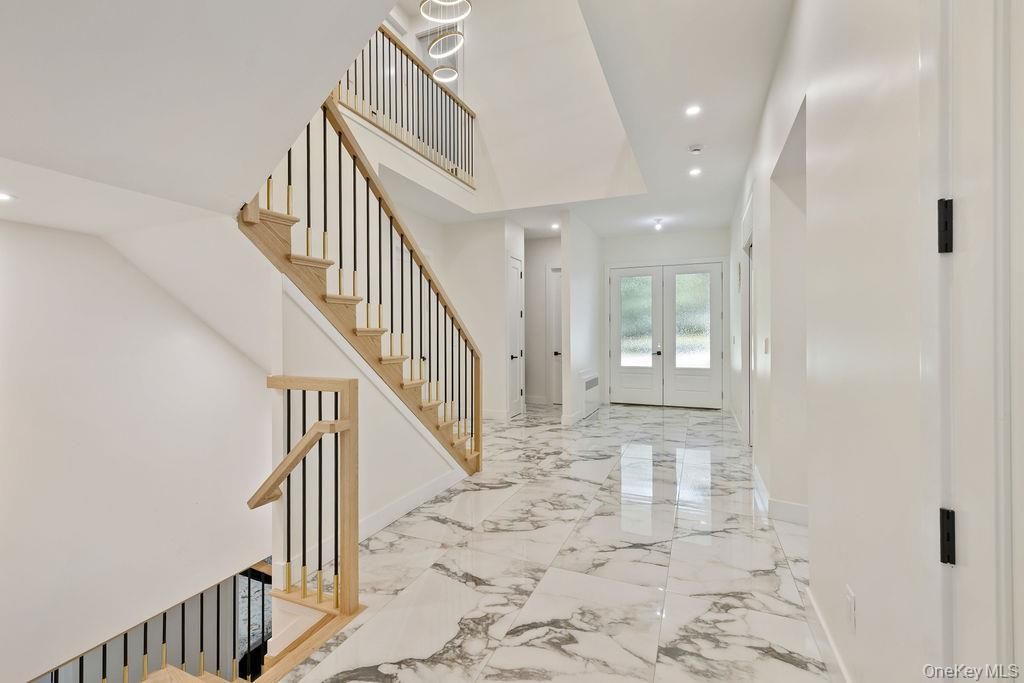 Interior, Marble, Recessed Lighting