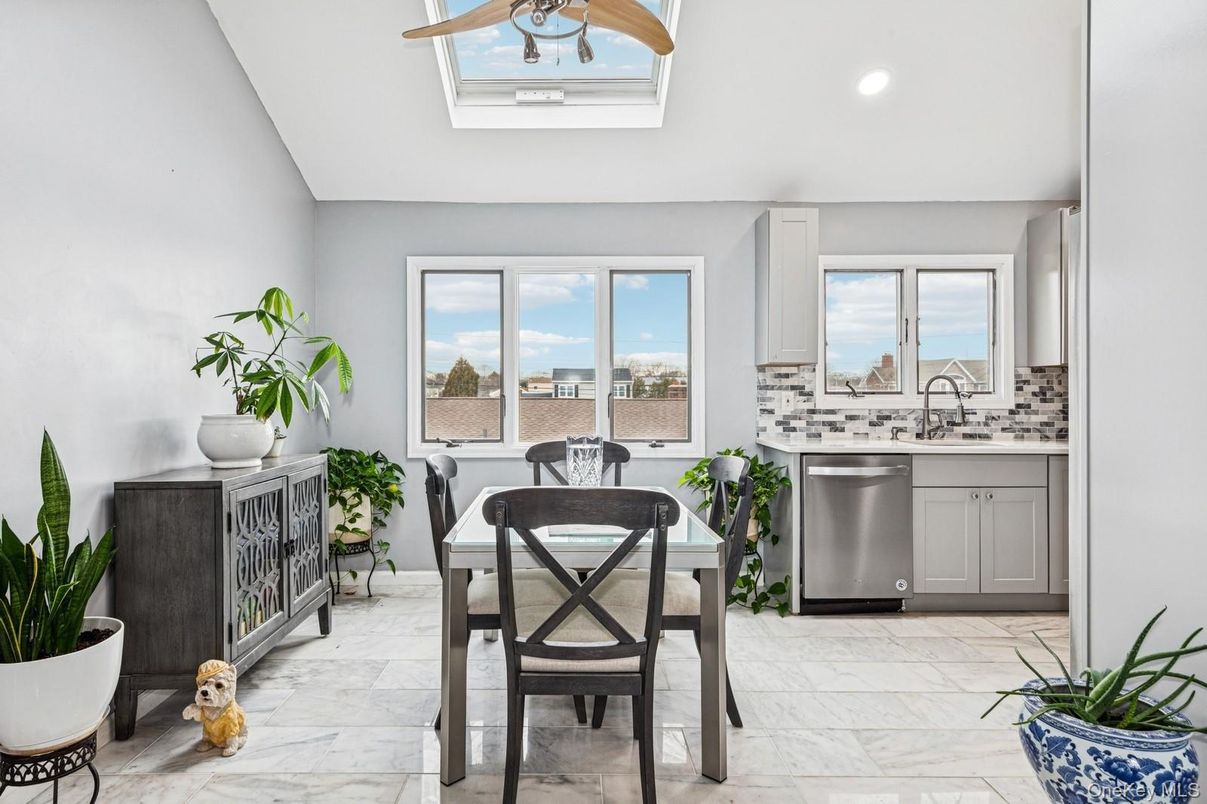 Dining room, Interior, Kitchen, Marble, Recessed Lighting, Stainless Steel Appliances, Water