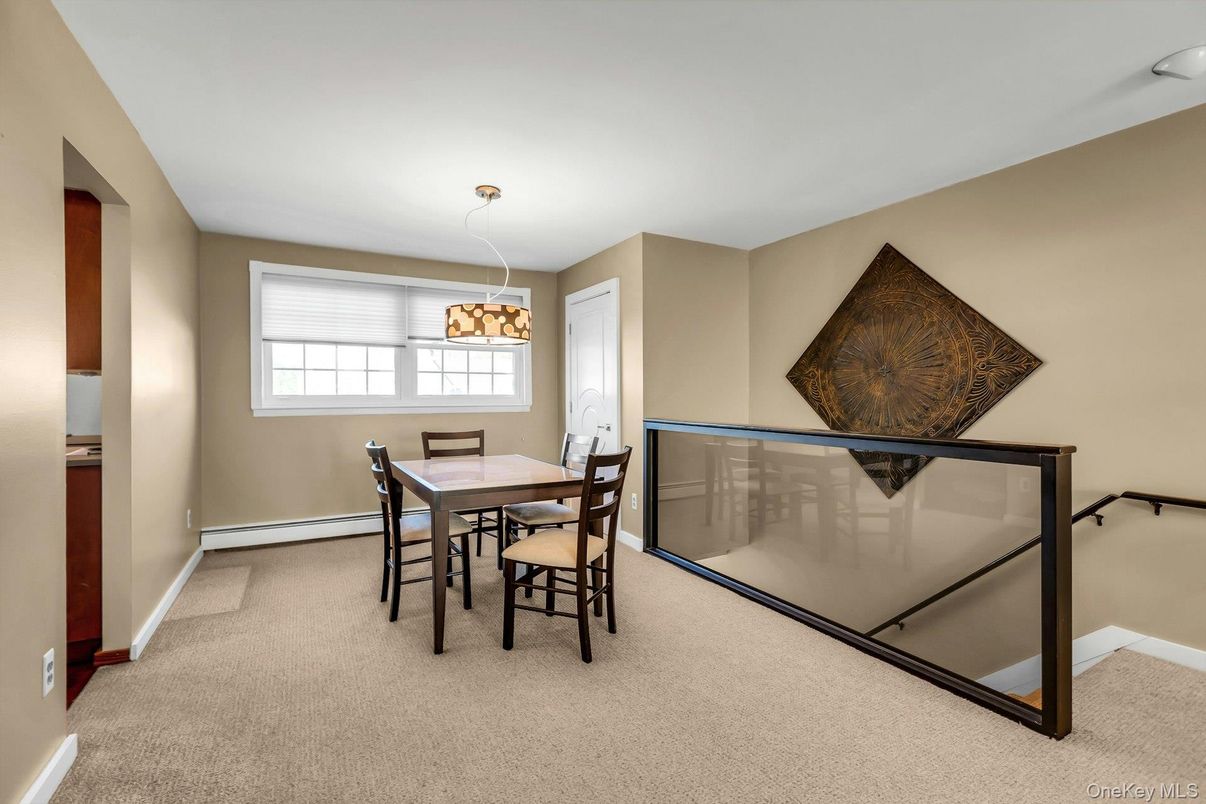 Dining room, Interior, Pendant Lights