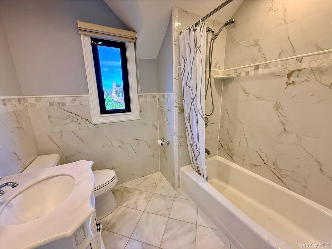 Bathroom, Interior, Marble, Marble Walls