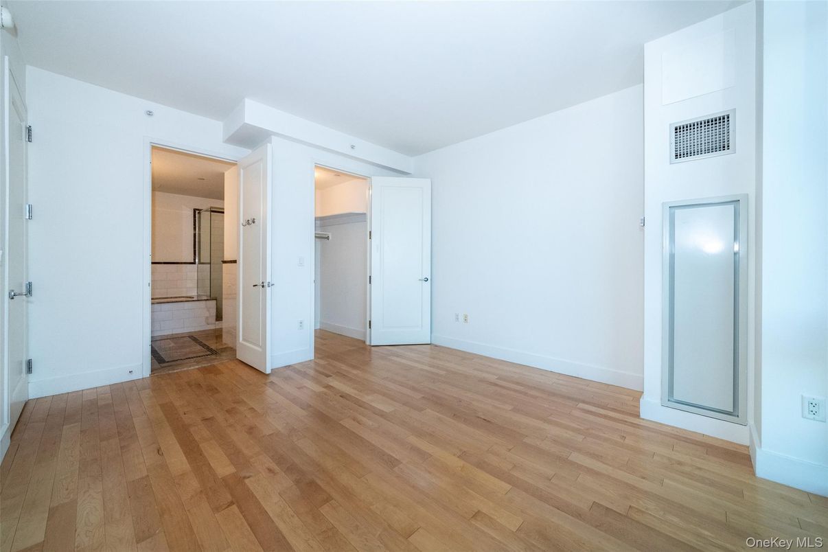 Bathroom, Empty room, Interior, Wood Texture Flooring