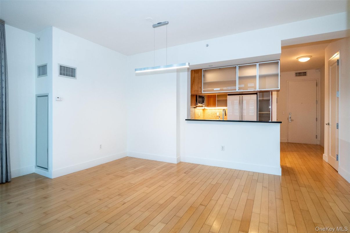 Empty room, Interior, Pendant Lights, Wood Texture Flooring