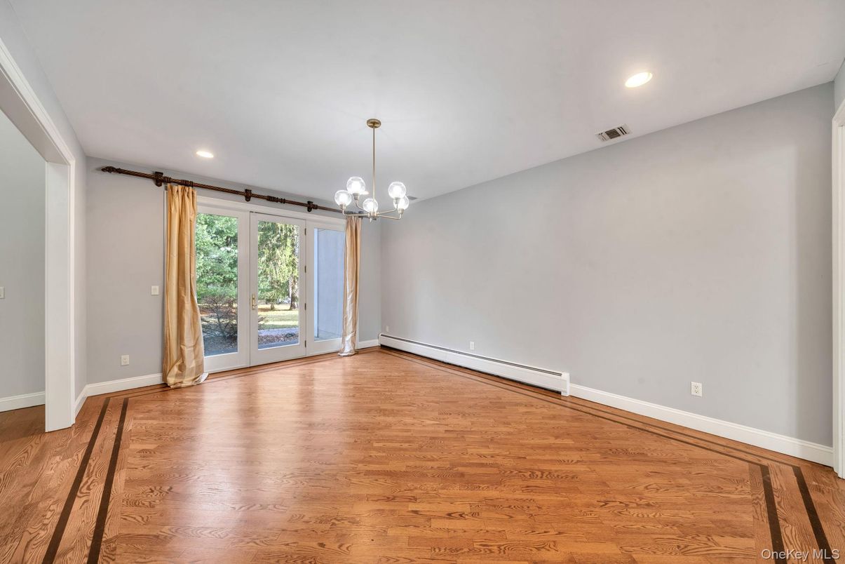 Chandelier, Empty room, Interior, Pendant Lights, Recessed Lighting, Wood Texture Flooring