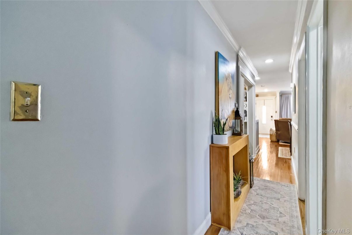 Interior, Marble, Recessed Lighting, Wood Texture Flooring