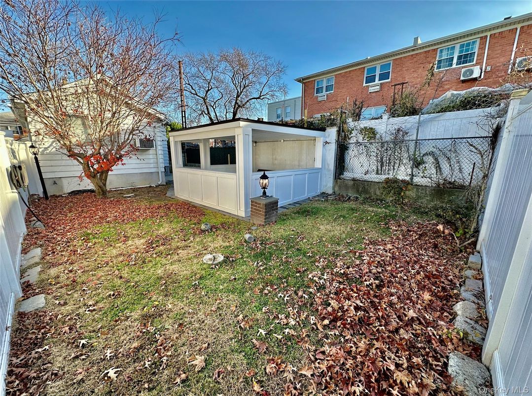 Backyard, Detached Garage, Exterior