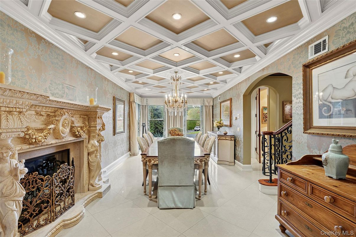 Chandelier, Dining room, Fireplace, Interior, Recessed Lighting