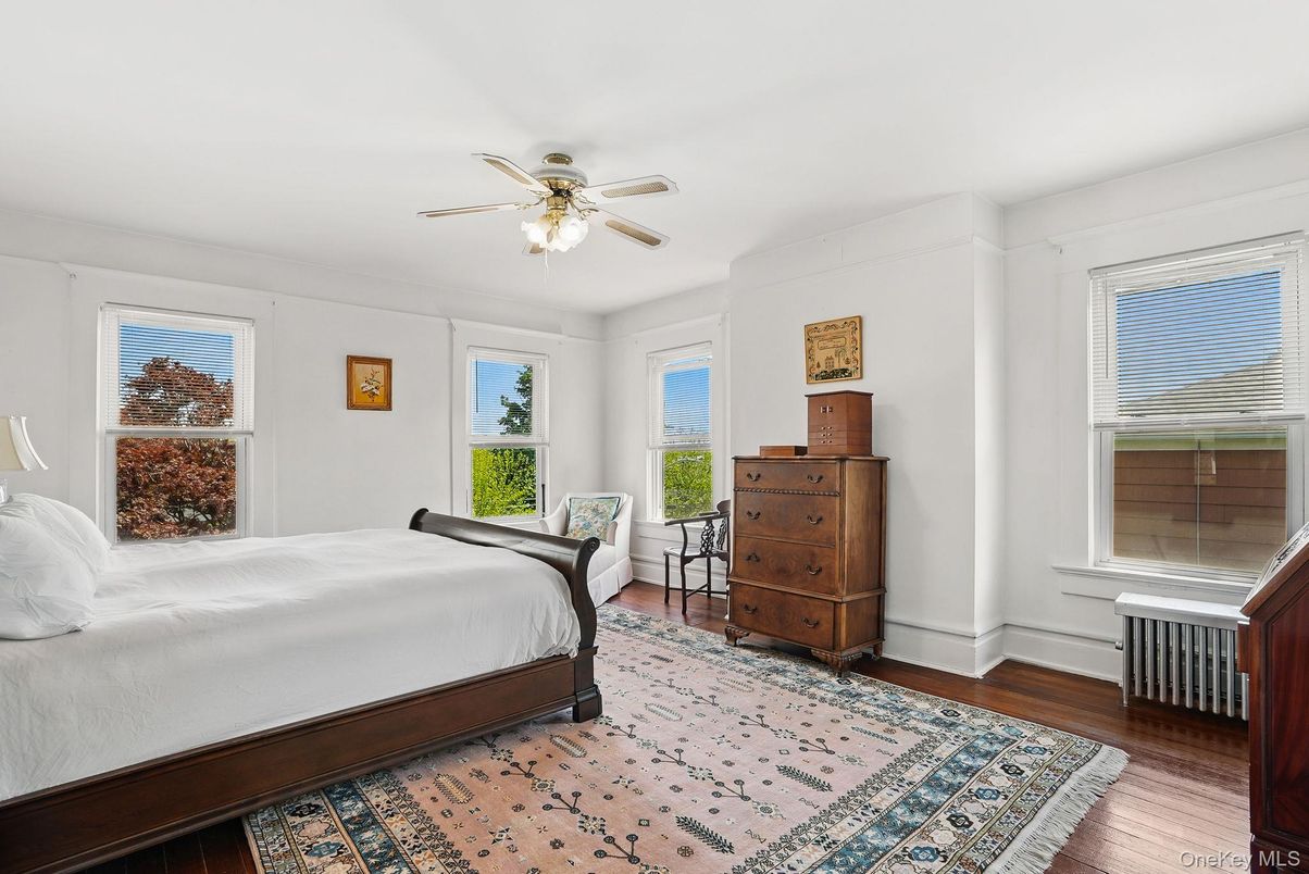 DE Listing image placeholder