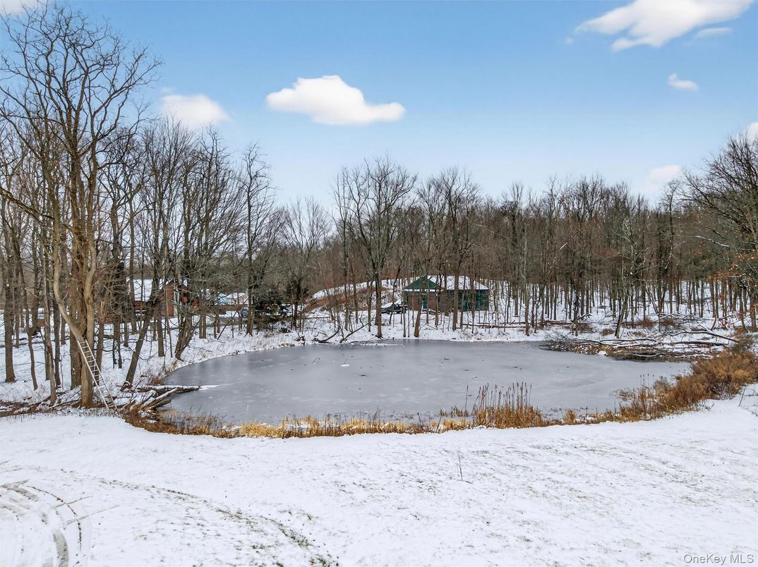 DE Listing image placeholder