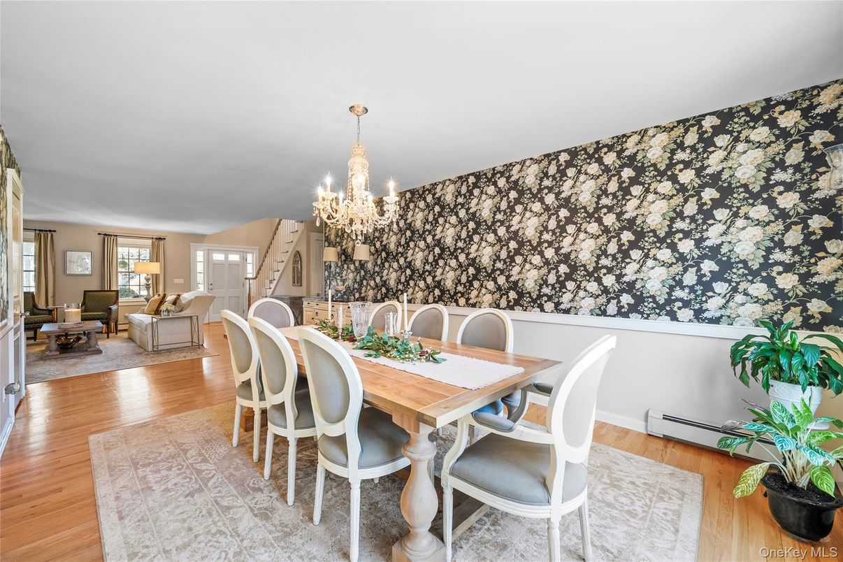 Chandelier, Dining room, Interior, Living room, Wood Texture Flooring