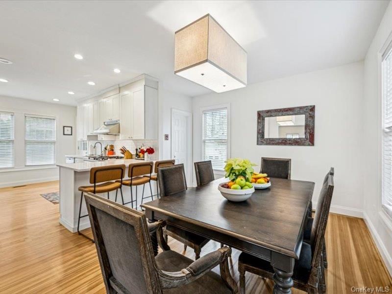 Dining room, Interior, Kitchen, Recessed Lighting, Wood Texture Flooring