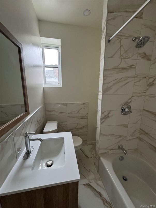 Bathroom, Interior, Marble, Marble Walls