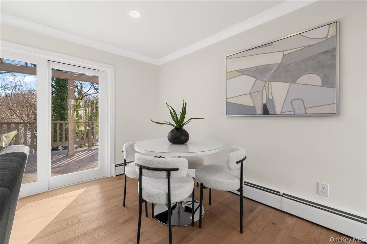 Dining room, Interior, Recessed Lighting, Wood Texture Flooring