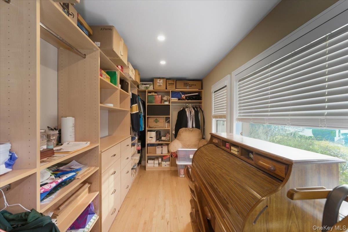 Interior, Recessed Lighting, Walk-in Closets, Wood Texture Flooring