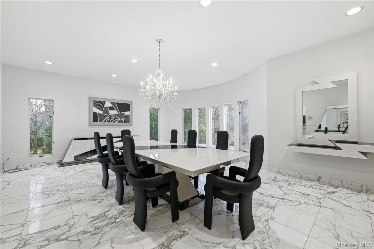 Chandelier, Dining room, Interior, Marble, Recessed Lighting
